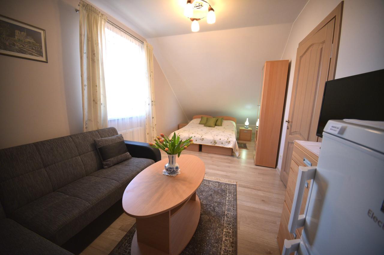 Ramybes Sala Hotell Palanga Exteriör bild